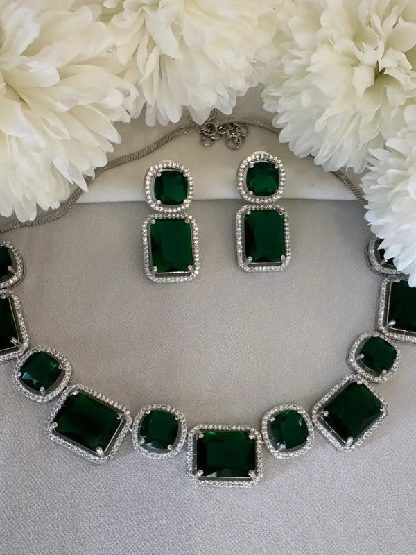 Imperial Emerald Diamond Necklace Set
