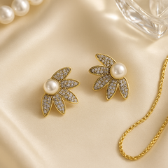 Aurora Pearl Stud Earrings