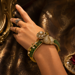 Mayura Emerald Maharani Bracelet