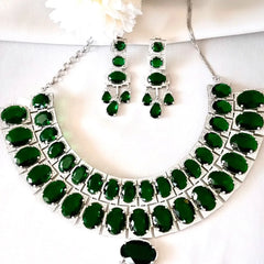 Emerald Dynasty Choker Set