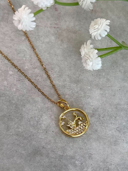 Gold Fish Pendant Necklace