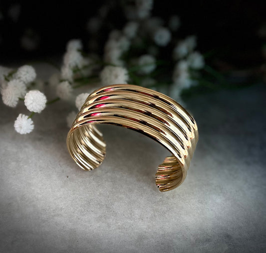Gold Ribbed Cuff Bracelet – Bold Multi-Band Design