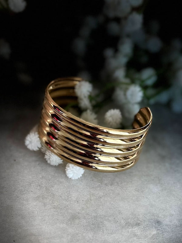 Gold Ribbed Cuff Bracelet – Bold Multi-Band Design