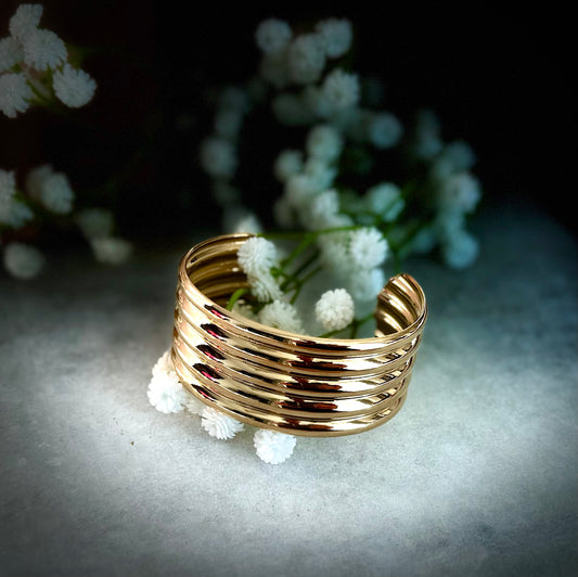 Gold Ribbed Cuff Bracelet – Bold Multi-Band Design