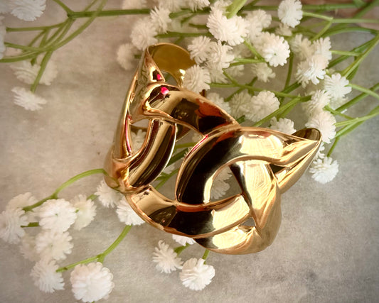 Gold Interlocking Cuff Bracelet – Bold Chunky Open Design