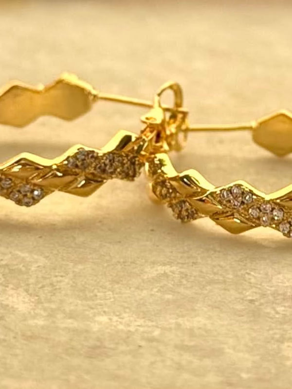 Zigzag Gold Hoop Earrings